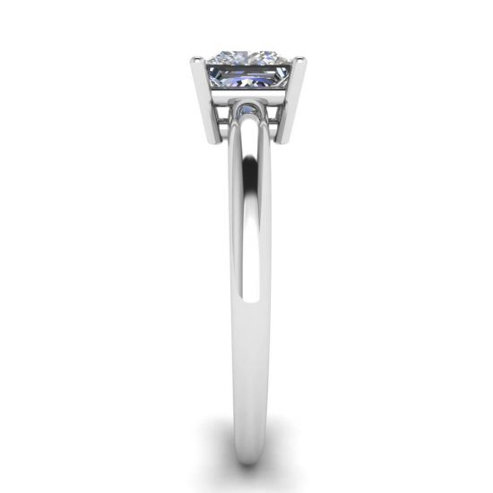 Princess Cut Simple Solitaire Ring in White Gold,  Enlarge image 3