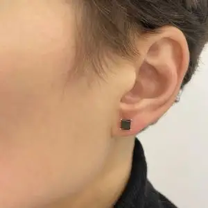 4 mm Princess Cut Black Diamond Stud Earrings - Photo 3